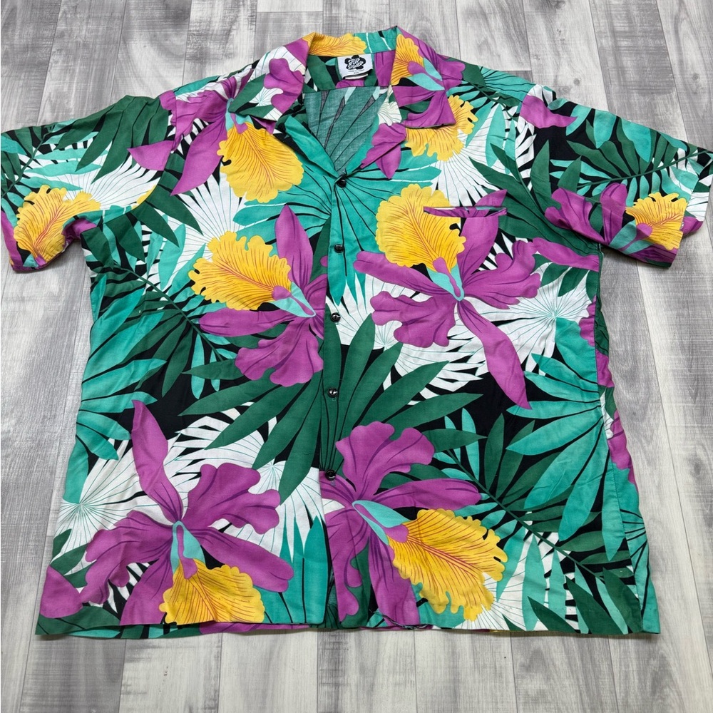 Vintage Men's 2XL Hilo Hattie Short Sleeve Button Up Tropical Hawaiian Shirt
